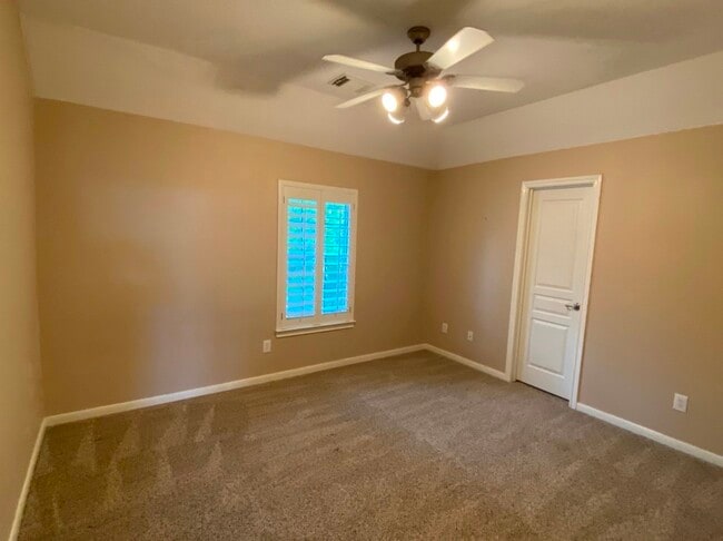 Building Photo - 26226 Bright Dawn Ct