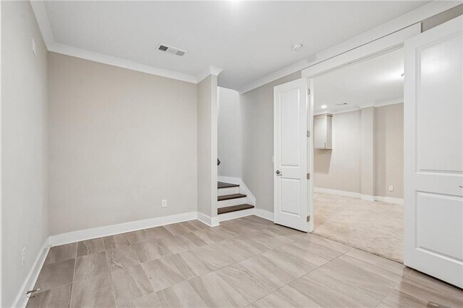 Building Photo - 6075 Webster Cir