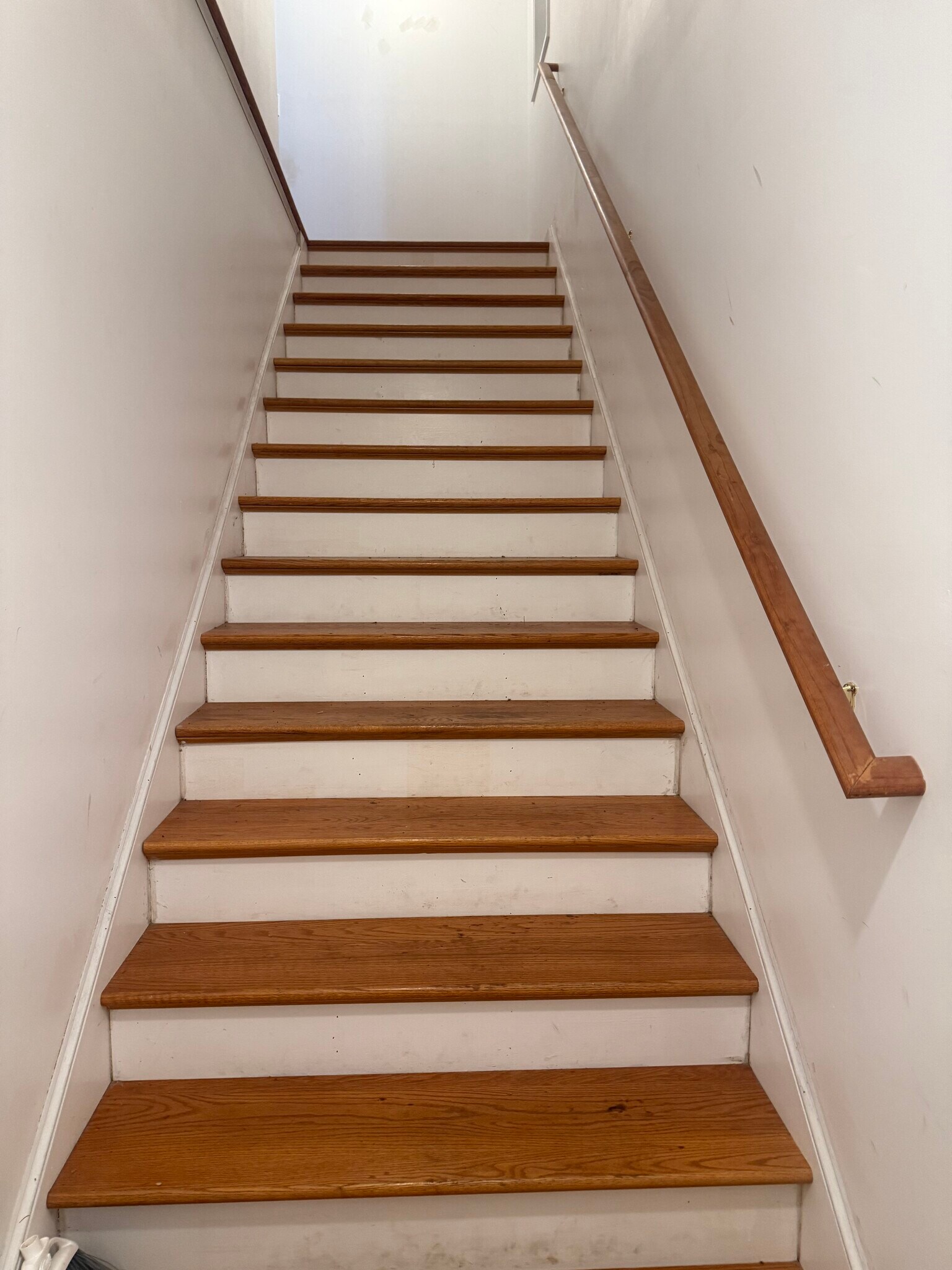 Building Photo - 115 Stone St