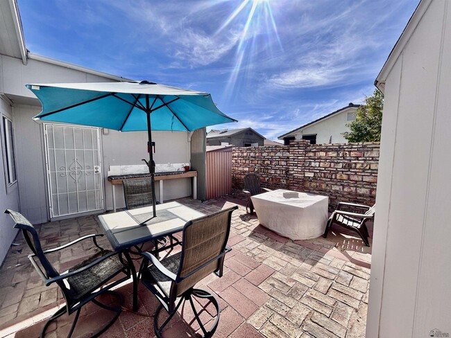 Building Photo - 13407 E 55th St