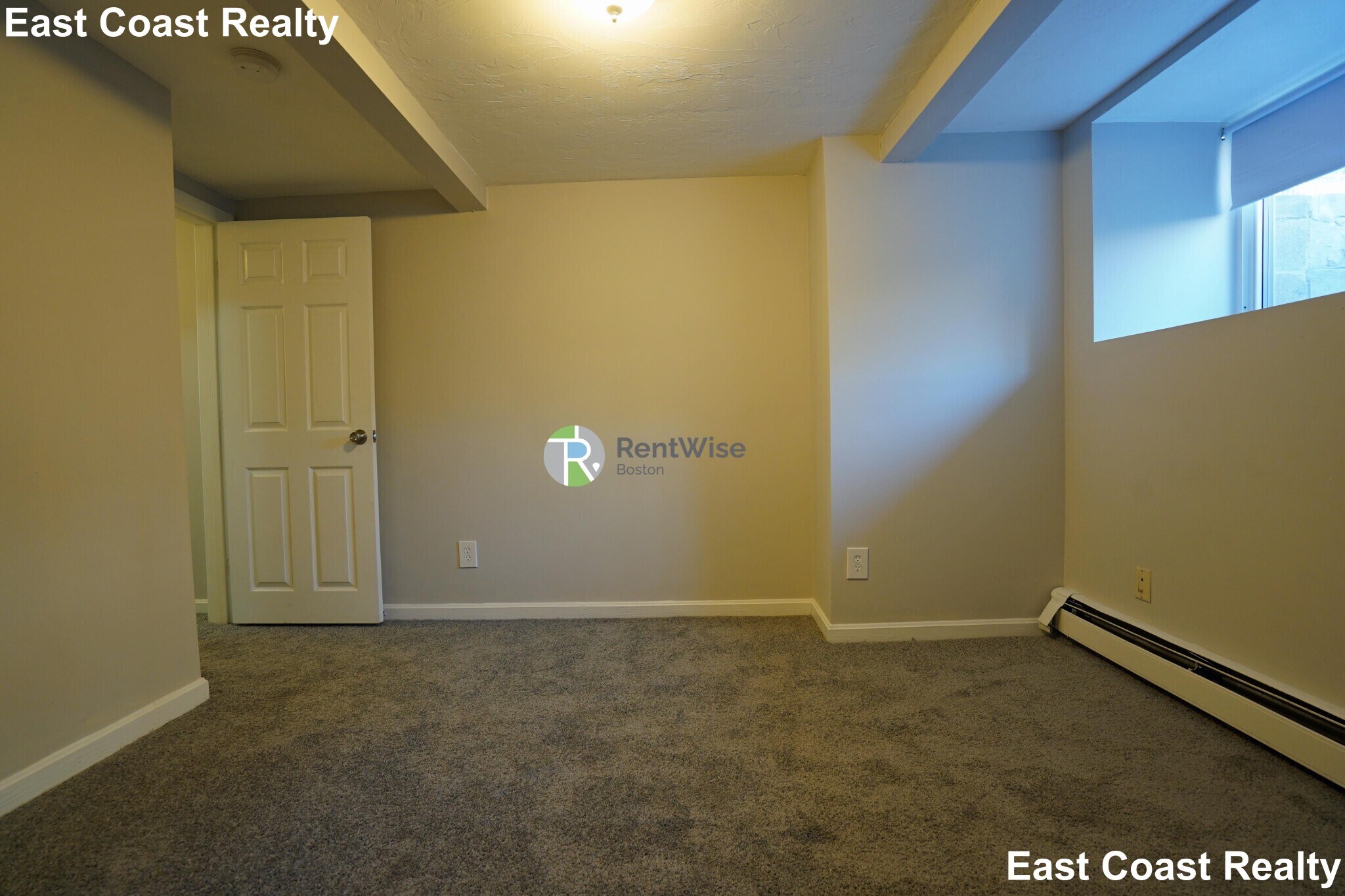 Building Photo - 21 Linden St