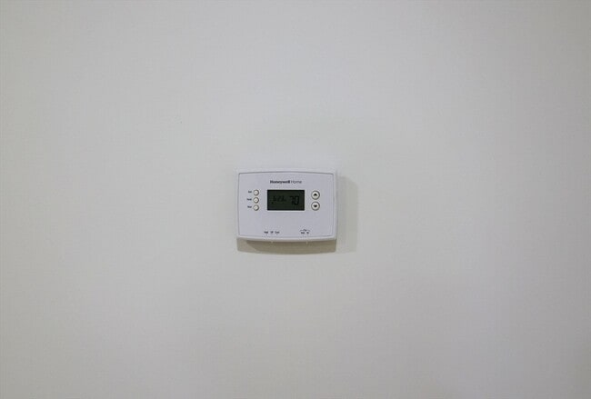 Building Photo - 50 Congress St