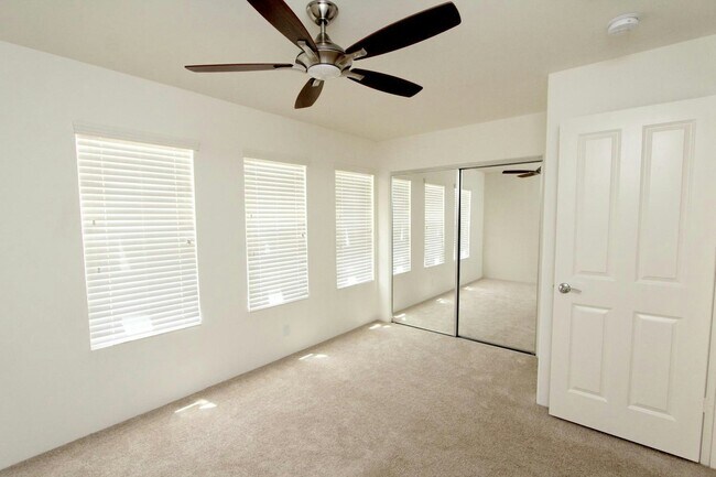 Building Photo - 91-1382-1382 Kaileolea Dr