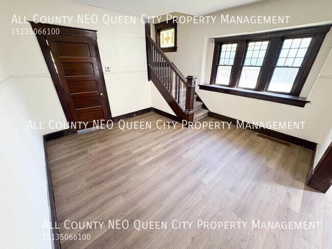 Building Photo - 124 Wroe Ave