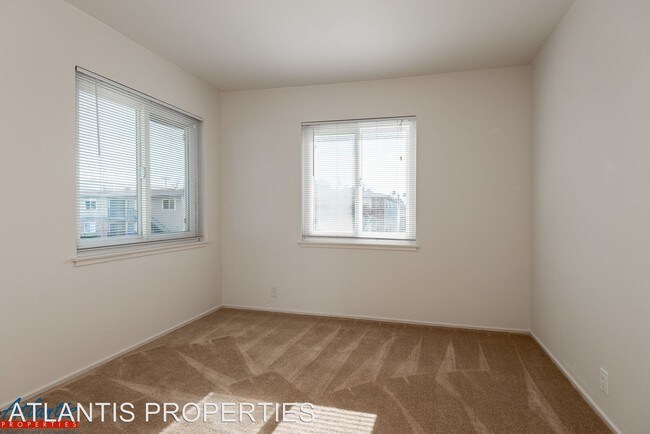 Building Photo - 2365 Sutter Ave