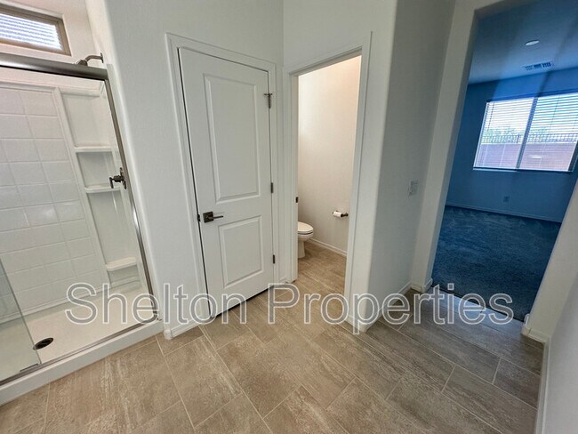 Building Photo - 14360 W Alameda Dr