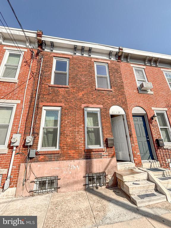 Building Photo - 1143 S Mole St