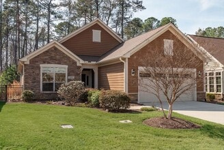 Building Photo - Gorgeous Home in Durham!