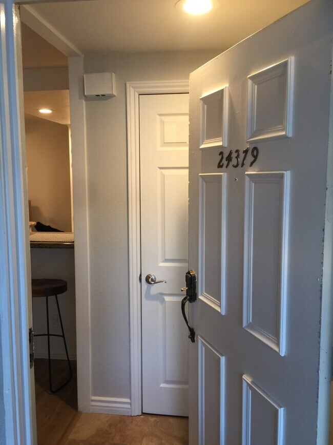 Building Photo - 24379 El Pilar