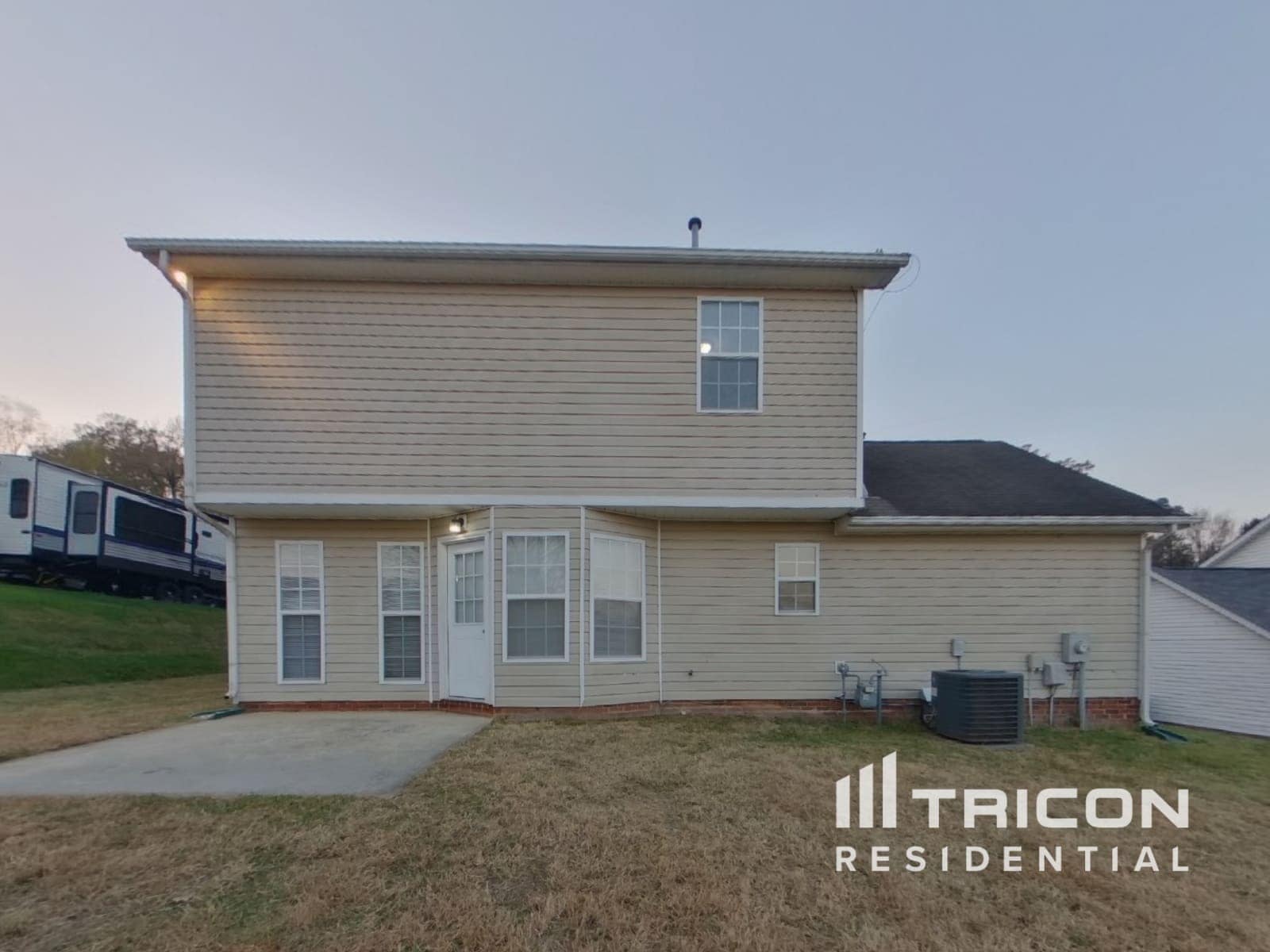 Building Photo - 3329 Whitebridge Ln
