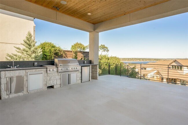 Building Photo - 19408 Summit Glory Trl