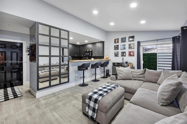 Building Photo - 13713 SW 149th Cir Ln