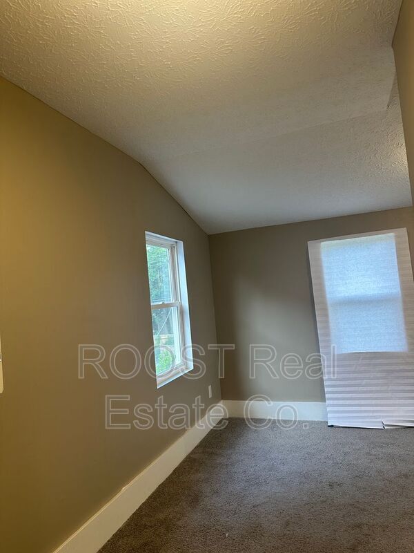 Building Photo - 155-1-361-362 S Harris Ave