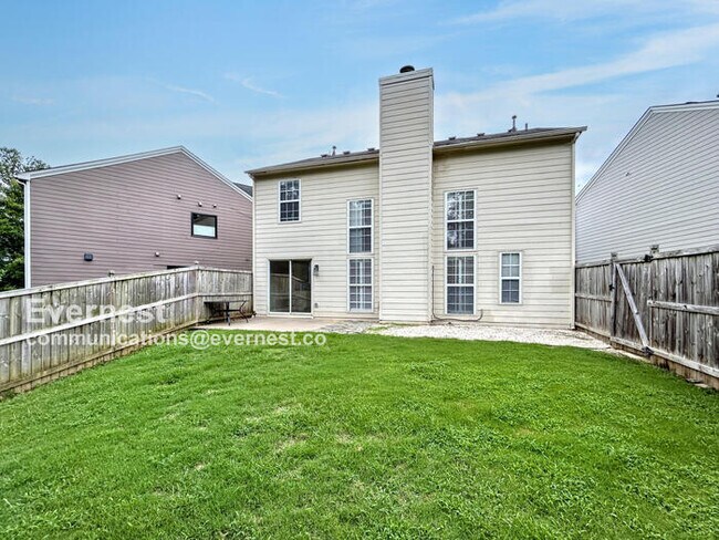 Building Photo - 2576 Alvecot Cir SE