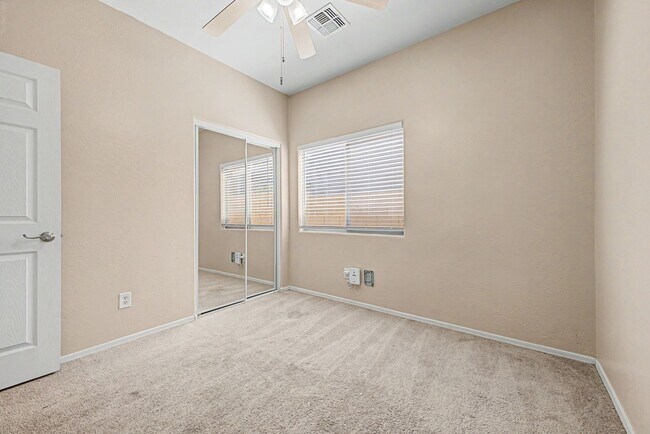 Building Photo - 44290 W Neely Dr