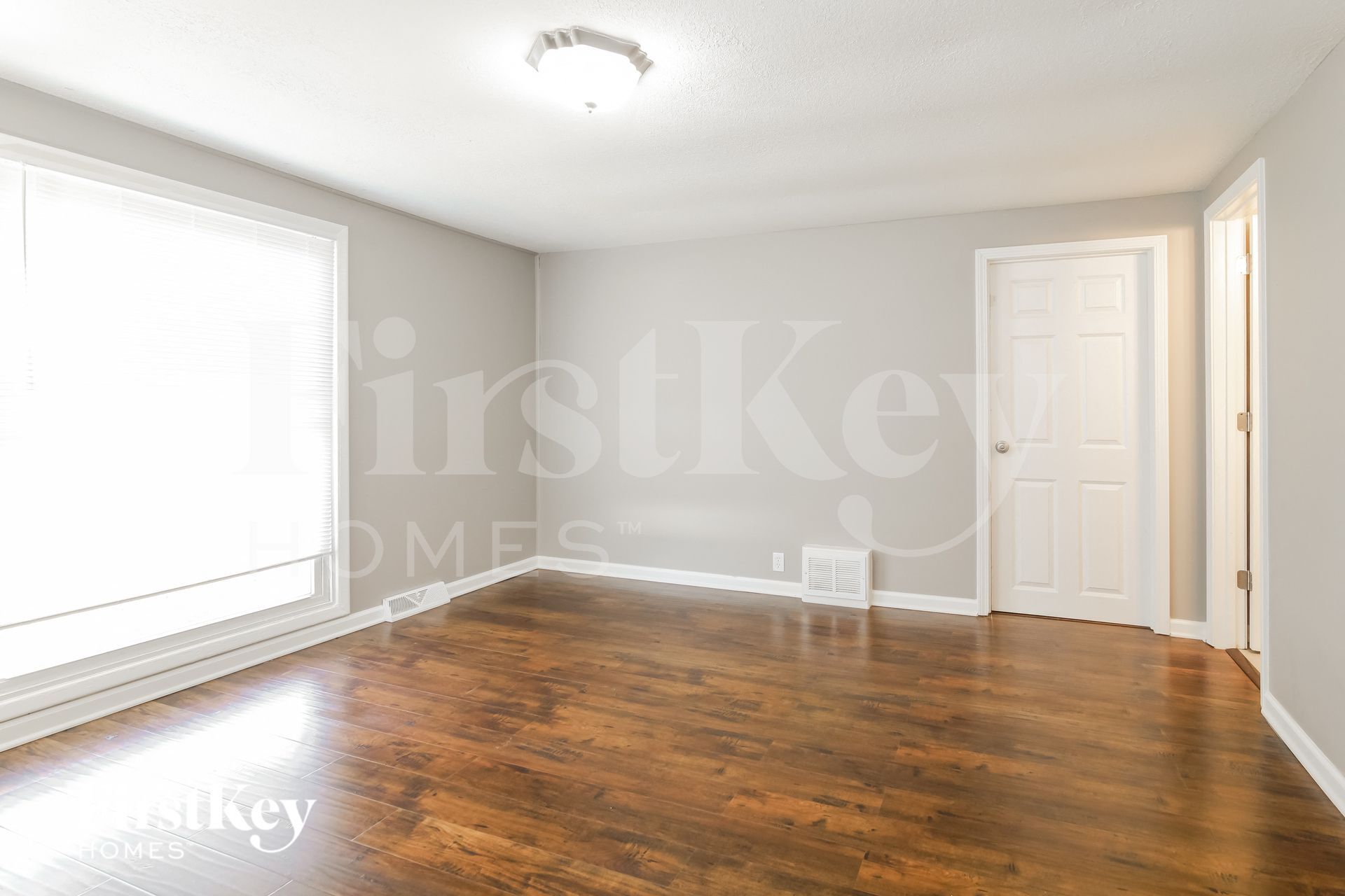 Building Photo - 703 Hamblen Rd