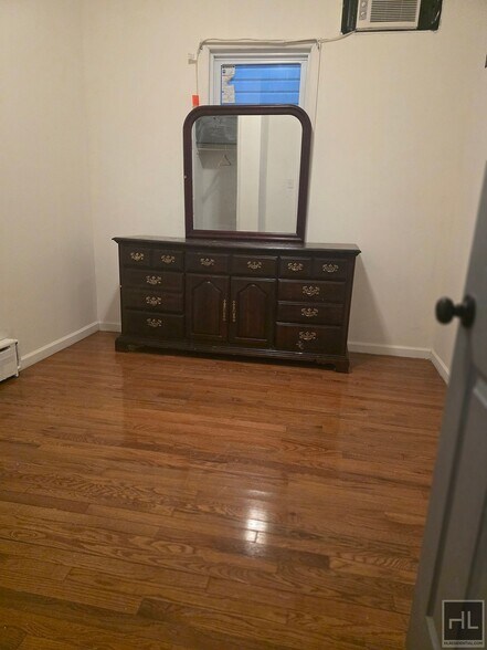 Building Photo - BENZIGER AVENUE