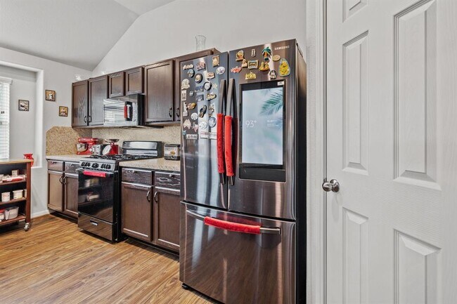 Building Photo - 15111 Longleaf Frst Dr