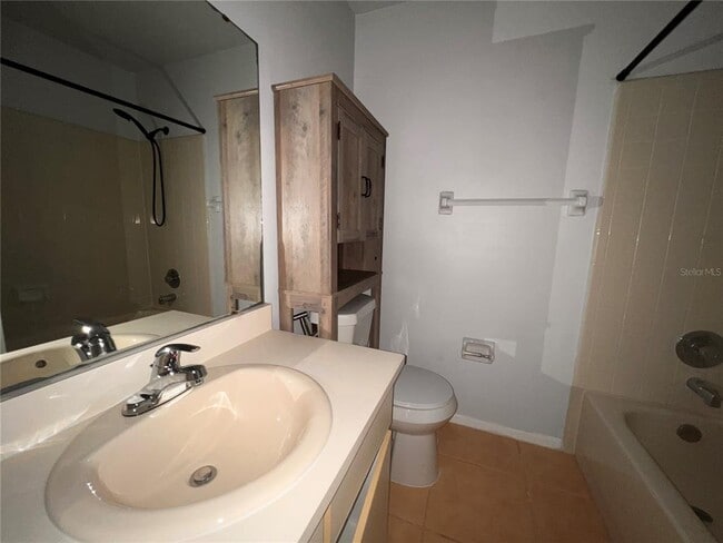 Building Photo - 3244 Moccasin Dr