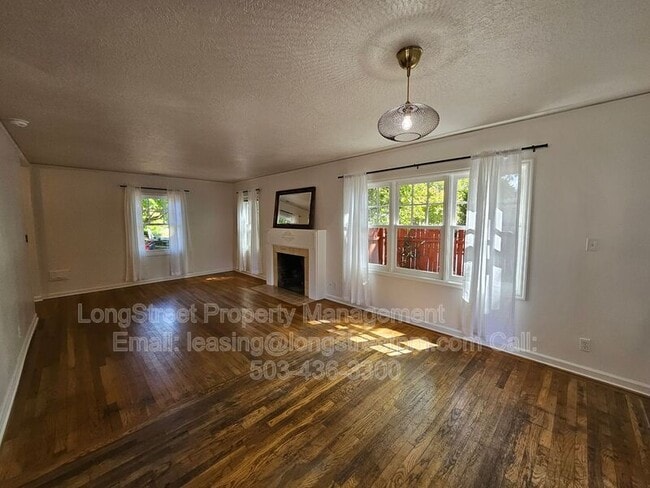 Building Photo - 7209 N McKenna Ave