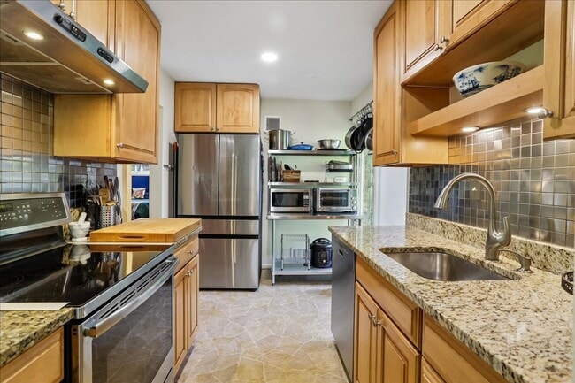 Building Photo - Versatile 3BR/2BA Home with Dedicated Office, Garage and Backyard Retreat