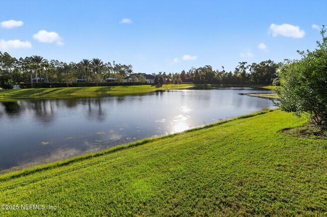 Building Photo - 179 Liberty Bell Rd