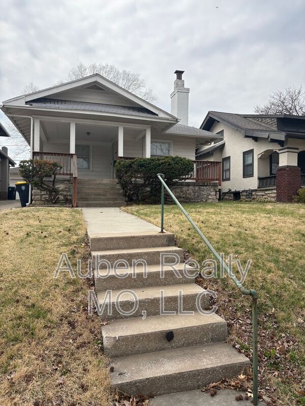 Building Photo - 5316 Harrison St