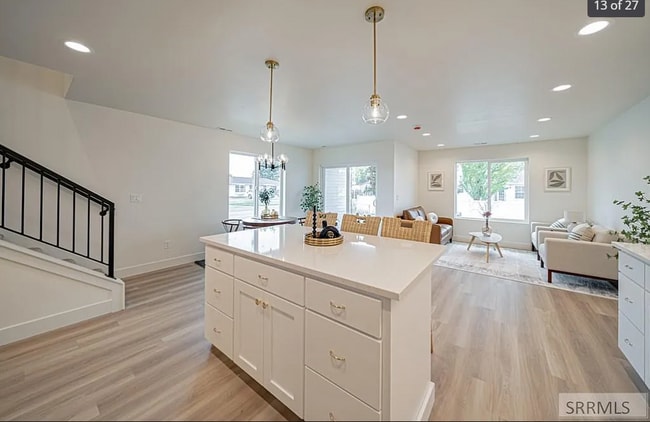 Building Photo - 2305 Caliber Pl