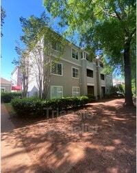 Building Photo - 1251 University Ct