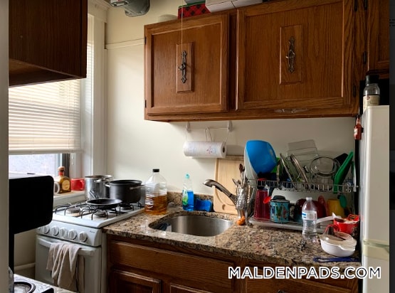 Building Photo - 17-19-19 Washington St S