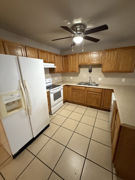 Building Photo - 59 Deer Valley Ct