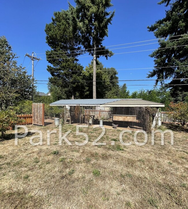 Building Photo - 3 Bedroom Rambler in Tacoma