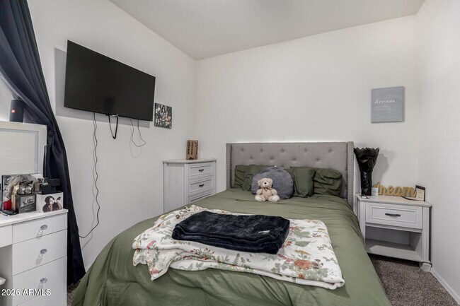 Building Photo - 24456 W Hacienda Ave