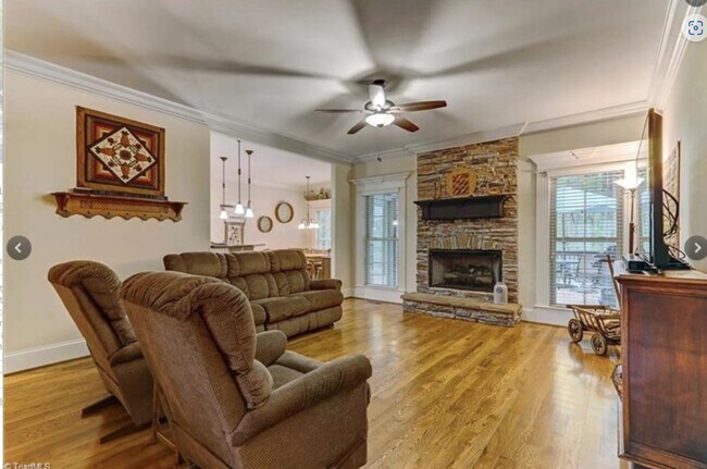 Building Photo - 8706 Invershield Ct