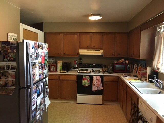 Building Photo - 1400 Brentwood Dr