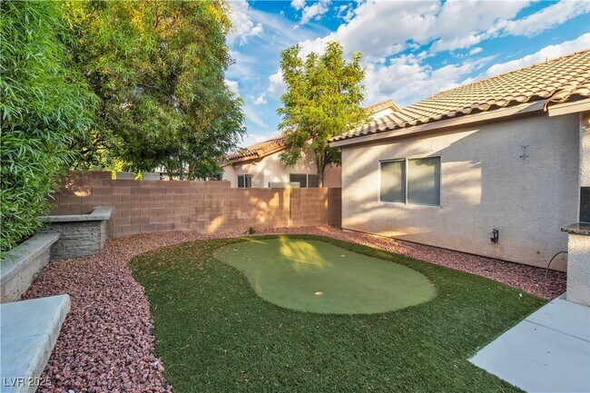 Building Photo - 4468 Lobero Ave