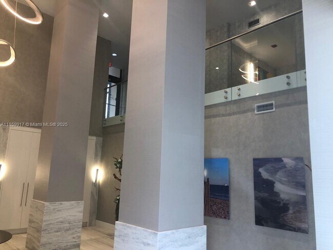 Building Photo - 2301 S Ocean Dr