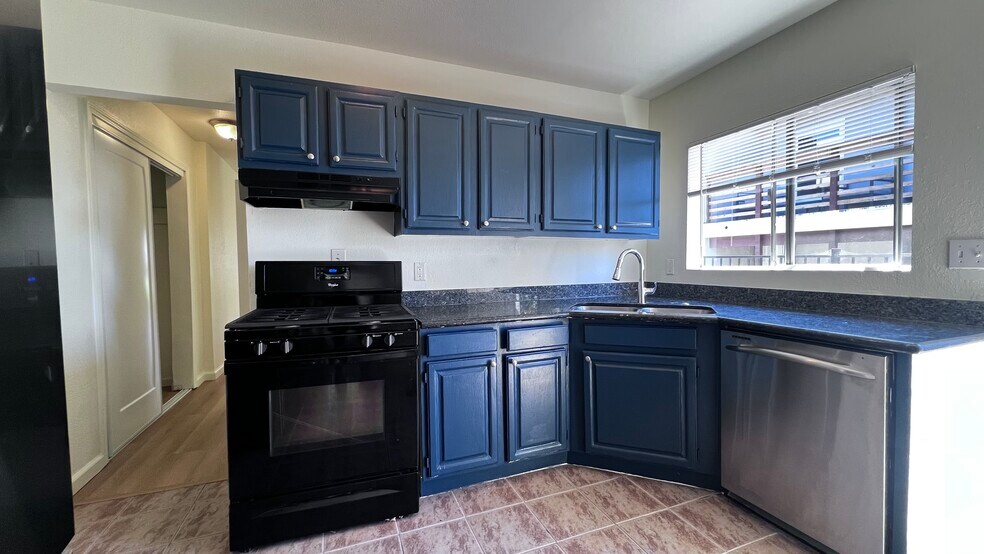 Building Photo - 5231 Martin Luther King Jr Way