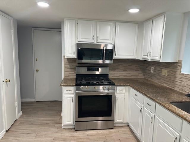 Building Photo - 15818 Oak Mountain Dr