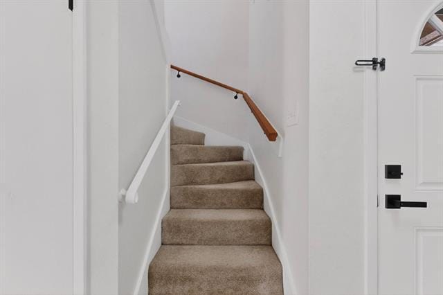 Building Photo - 2018 Warnford Pl