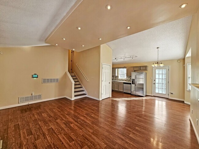 Building Photo - Charming 3 Bed, 2 Bath Home in Douglasvill...