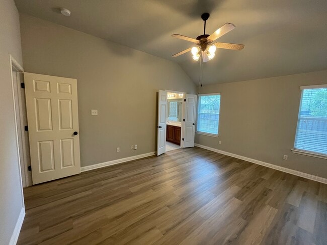 Building Photo - 10025 Mount Rainier Dr