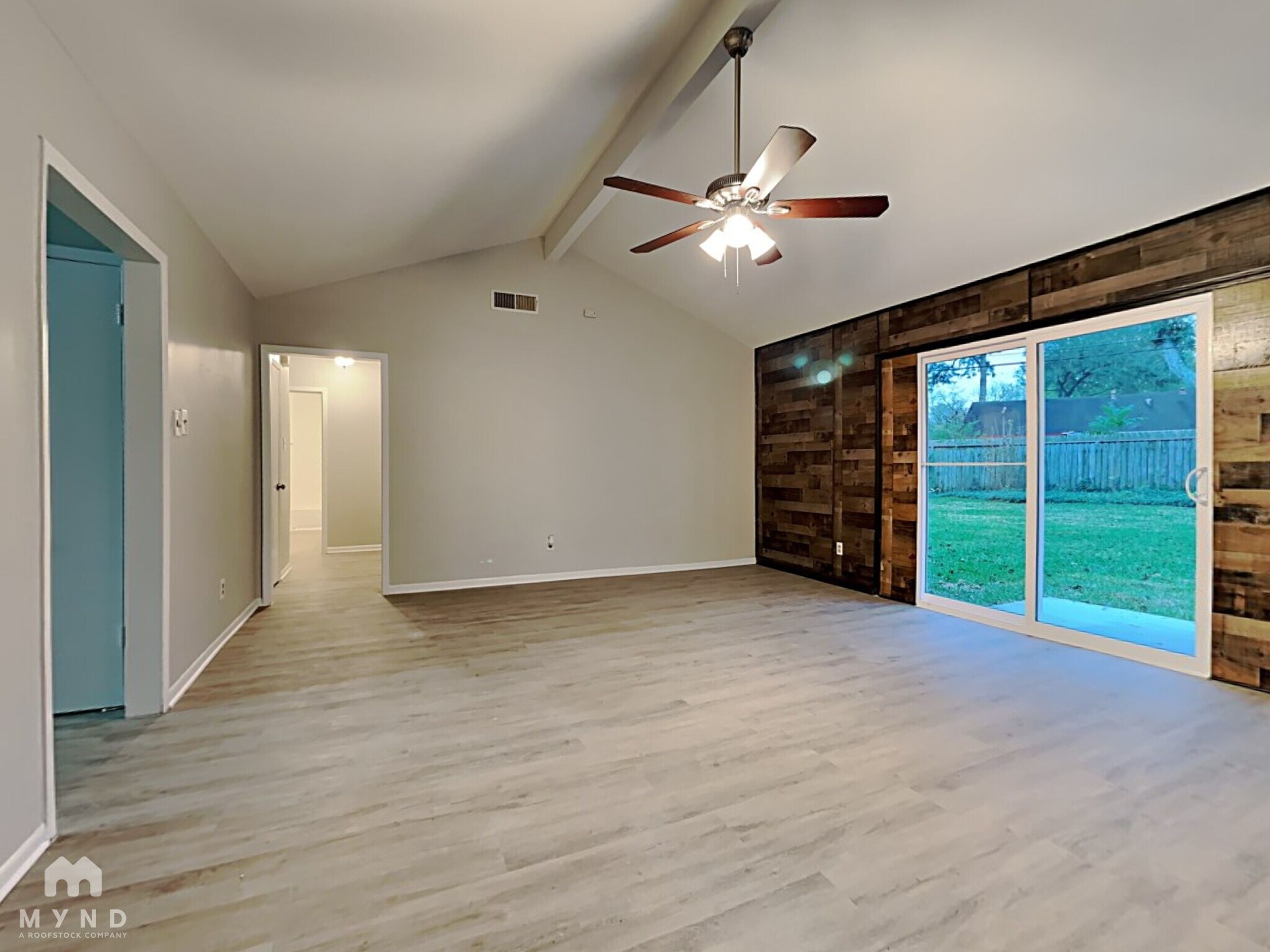 Building Photo - 6127 Heatherbrook Dr