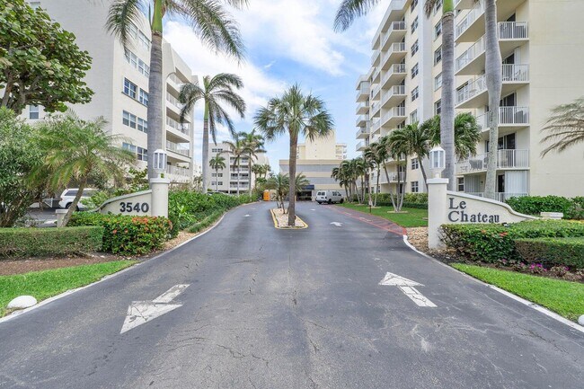 Building Photo - 3540 S Ocean Blvd