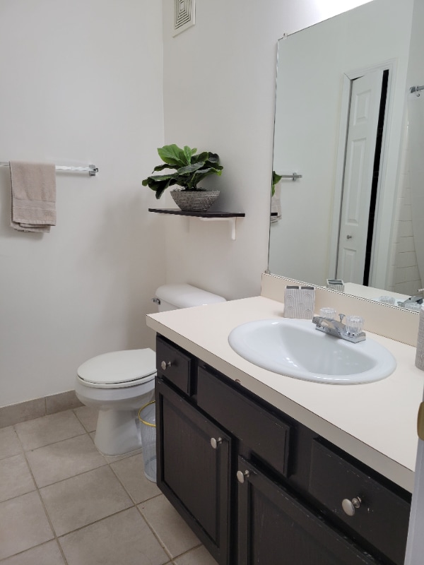 Building Photo - 1 Campau Farms Cir