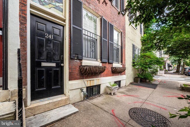 Building Photo - 241 S 23rd St