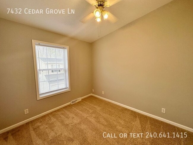 Building Photo - 7432 Cedar Grove Ln