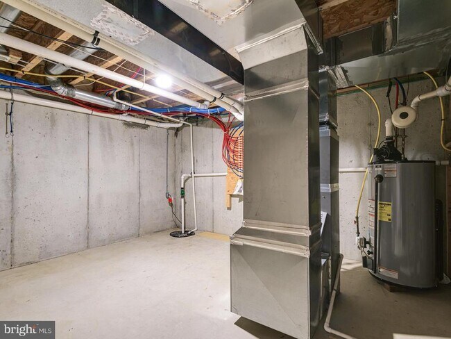 Building Photo - 209 N Caldwell Cir