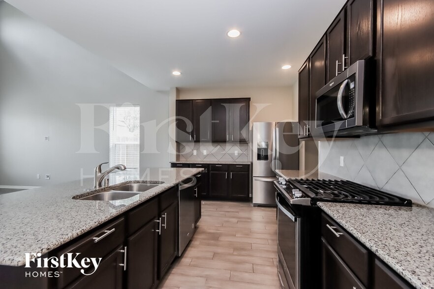 Building Photo - 3013 Tulip Poplar Ct