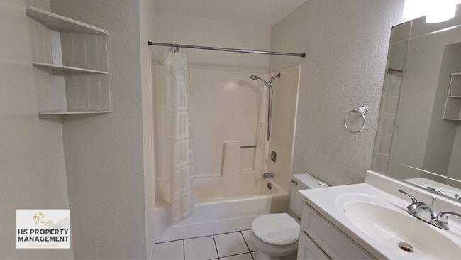 Building Photo - 1542 Granite Hills Dr